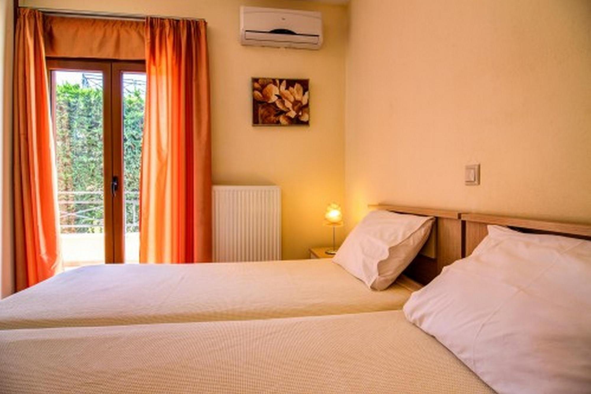 Helidonia Villas Pigi  Cameră foto